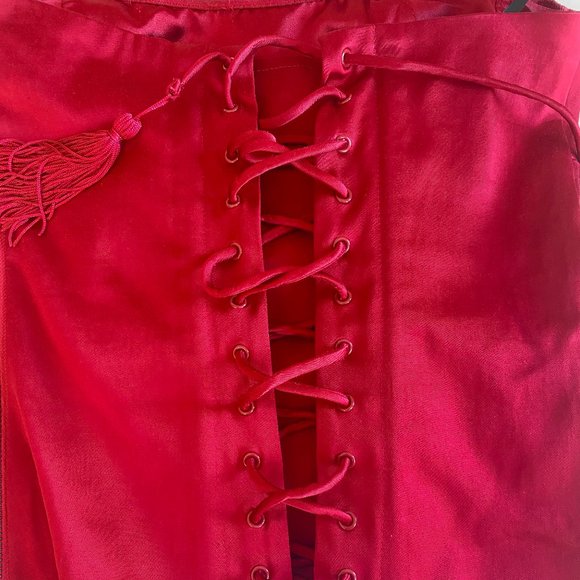 ❌❌❌SOLD ❌❌❌ 
NWOT Bebe Deep Red 💯% Silk Bustier Corset XS - Picture 6 of 8